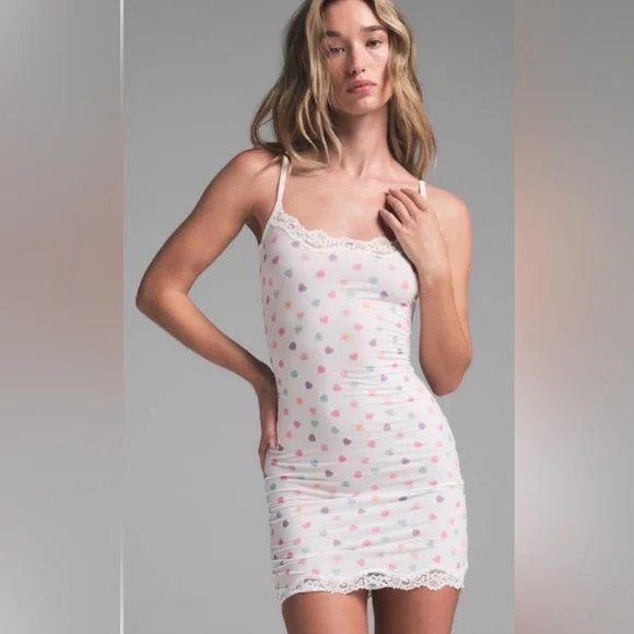 NWT Skims Fits Everybody Lace Mini Slip Dress Marble Candy Heart Print Size XS - Picture 1 of 12